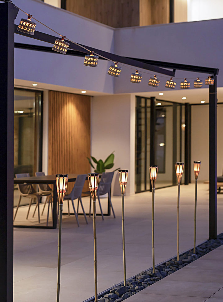 Hiama Solar Garden Spike: Bamboo Craftsmanship & Flame Effect