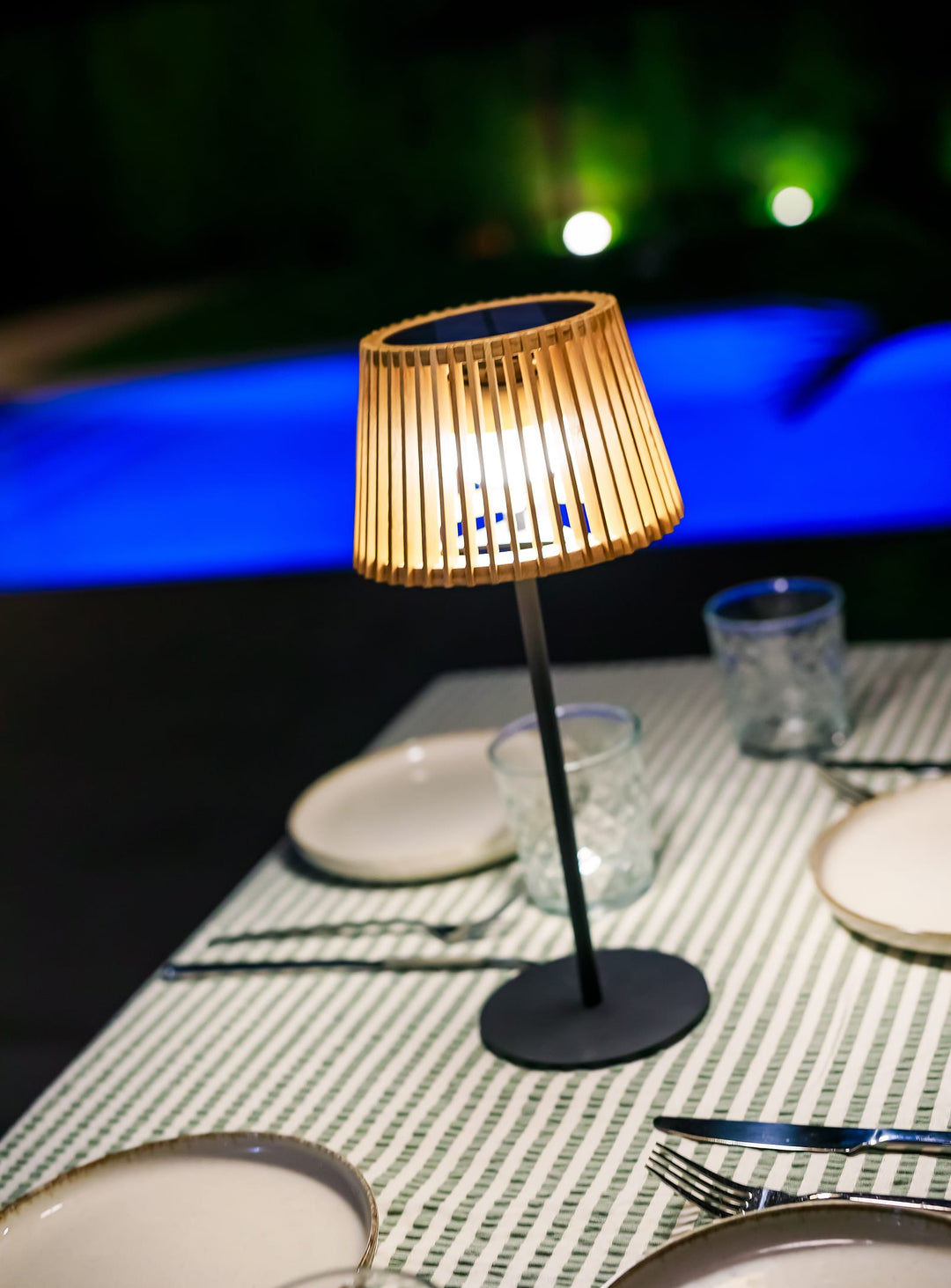 Okinawa Table Lamp: Solar-Powered Outdoor Lighting – Newgarden