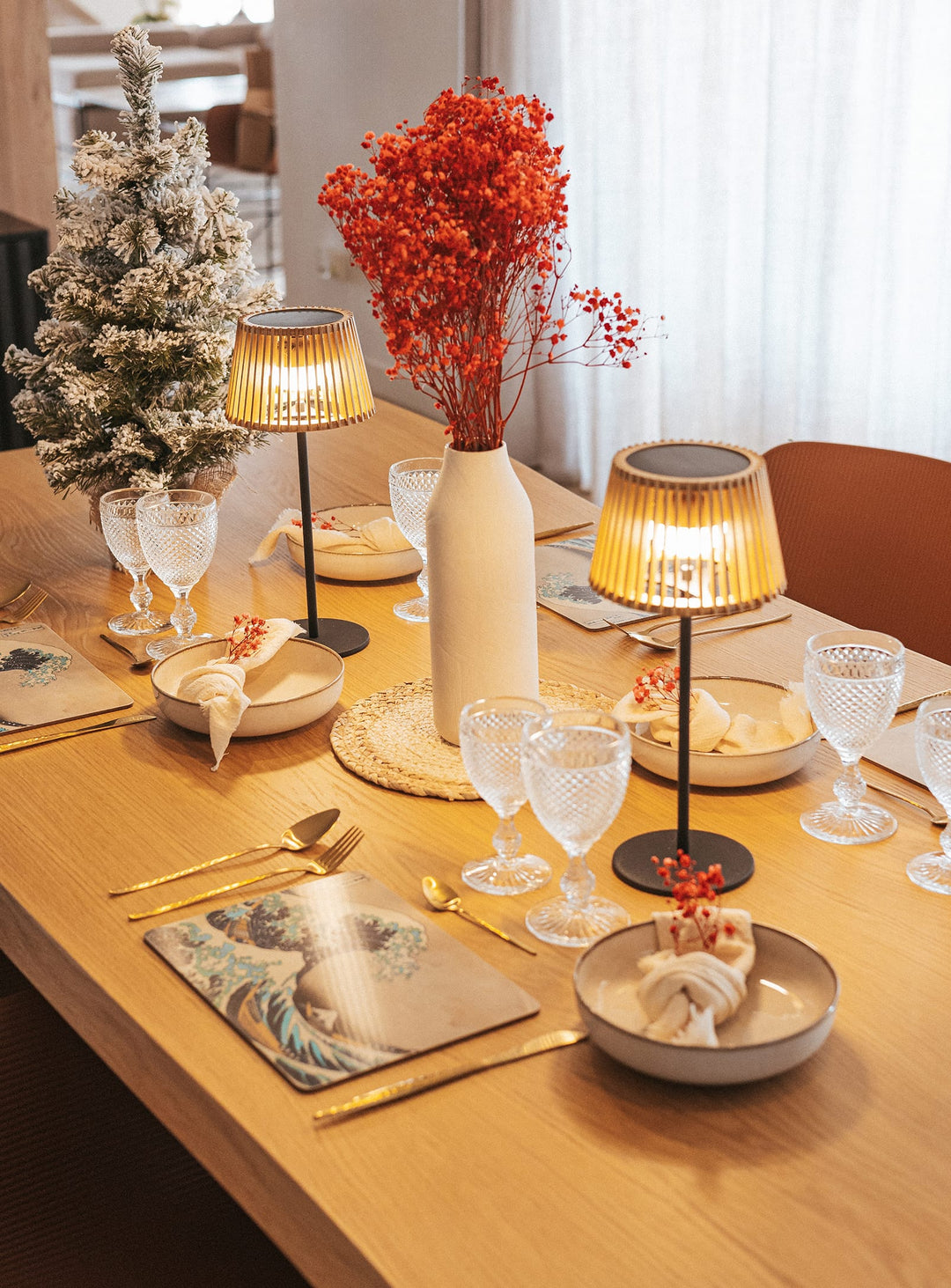 OKINAWA_TABLE_LAMP_solar_batte